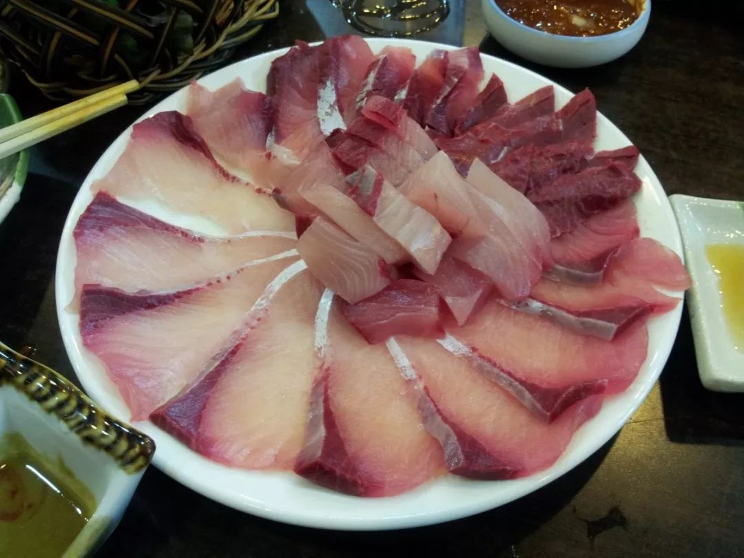饭吃得好好的 怎么就多了条寄生虫 财经头条 饭吃得好好的 怎么就多了条寄生虫 财经头条