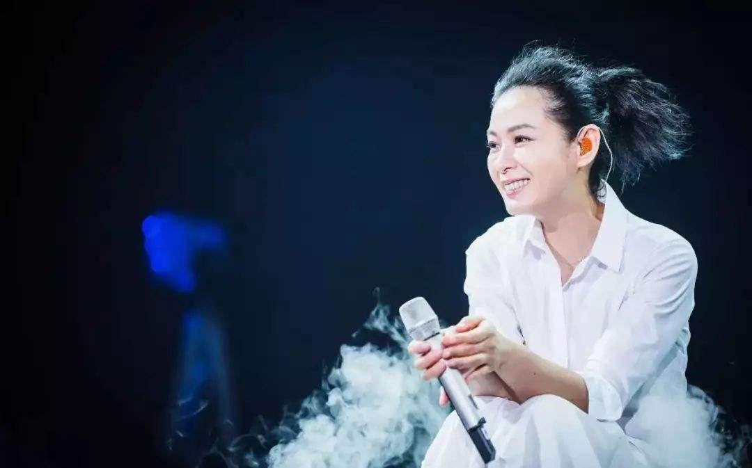 黄磊夫妇秀恩爱羡煞旁人,他心中曾经的白月光却不是孙莉|似水年华