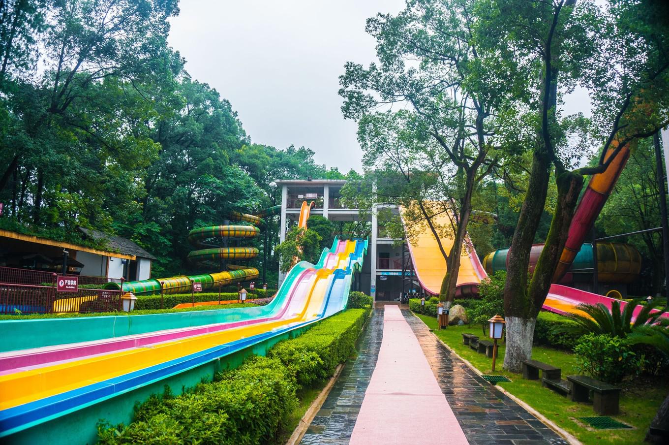 一家老小宁乡紫龙湾,飘雪温泉亲子玩水嗨翻天