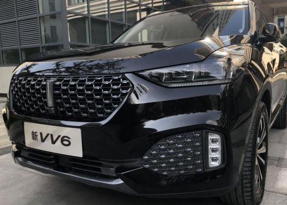 首台黑色全新长城wey vv6现身!配acc 全景影像 2.0t油耗7.1l