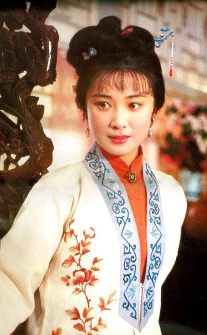 我心目中的宝姐姐在加拿大|薛宝钗|红楼梦|张莉_新浪新闻