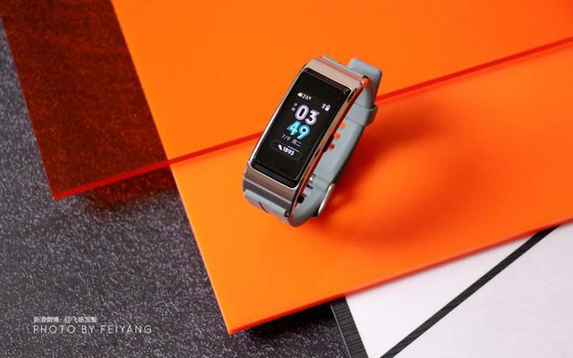通话健康的全能装备新款华为手环b5跨界新体验