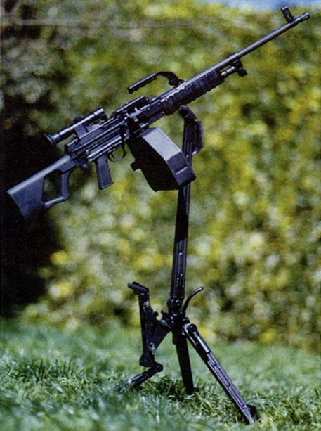 一枪多用的 qjy88式通用机枪