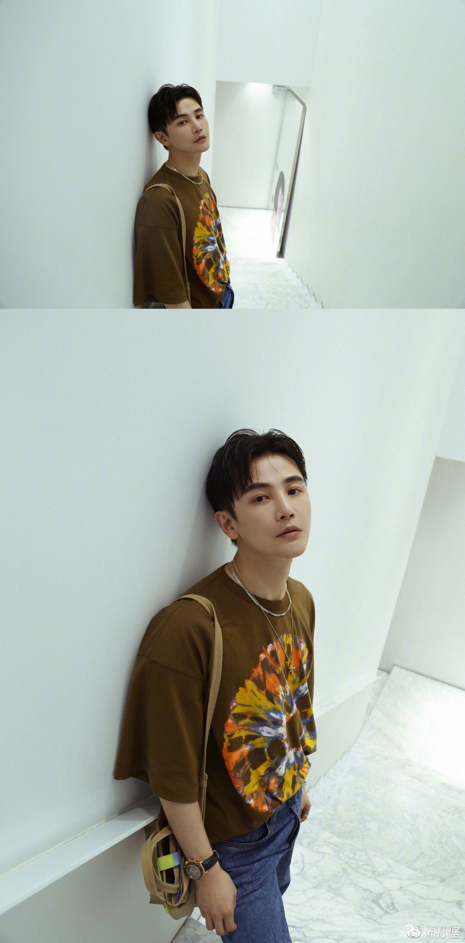 孙坚戴双面墨镜渔夫帽化身潮boy t恤配牛仔裤休闲范十足