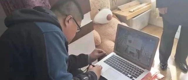 草榴社区4名核心成员被抓!|草榴社区|达盖尔|色情图片|群组|垦区_新浪新闻