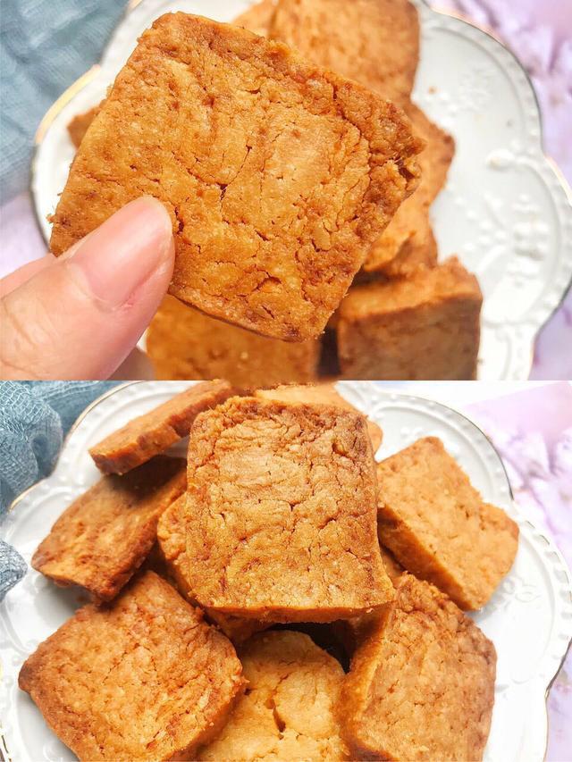 酥掉渣的咸口零食在家自制无需打发的咸蛋黄肉松饼干