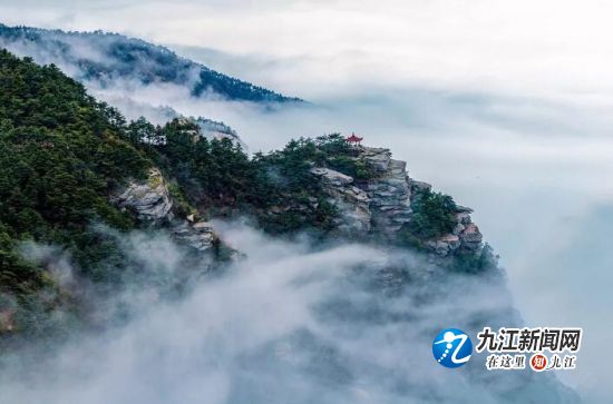 廬山雲霧霓裳舞迎來避暑遊最佳期