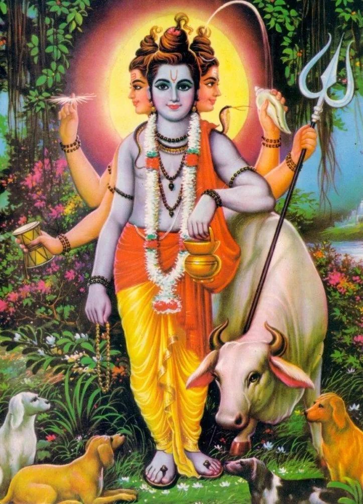 三相神(dattatreya)被认为是三个印度教之神梵天 毗湿奴和湿婆的一体
