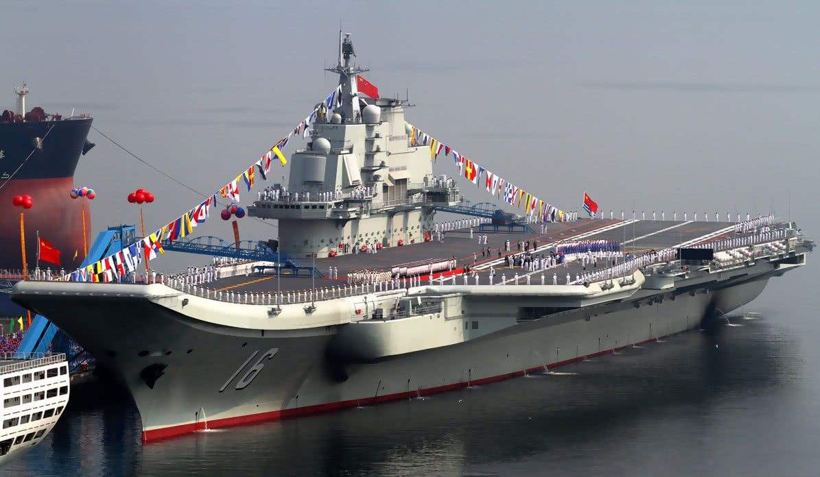 "辽宁舰"回国路让人心酸,该国要了3.6亿,如今被迫与美俄博弈