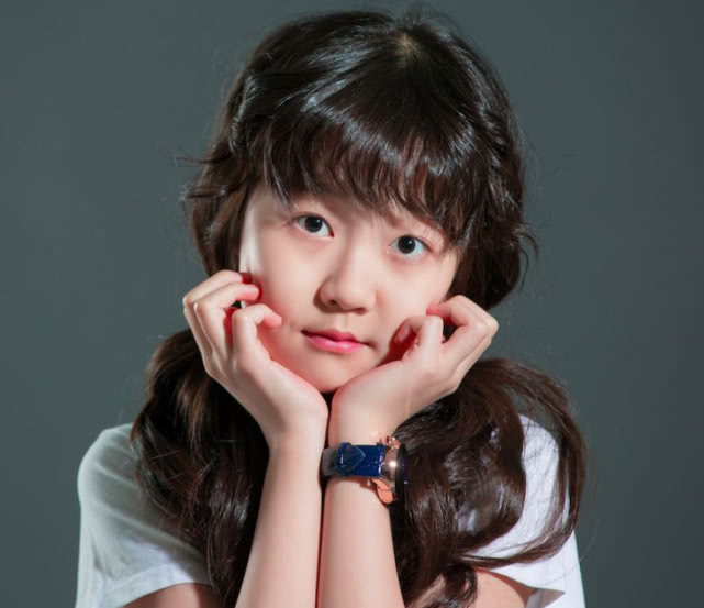 曾被称"小王珞丹",如今13岁长出初恋脸|徐玺涵|童星|参演_新浪新闻