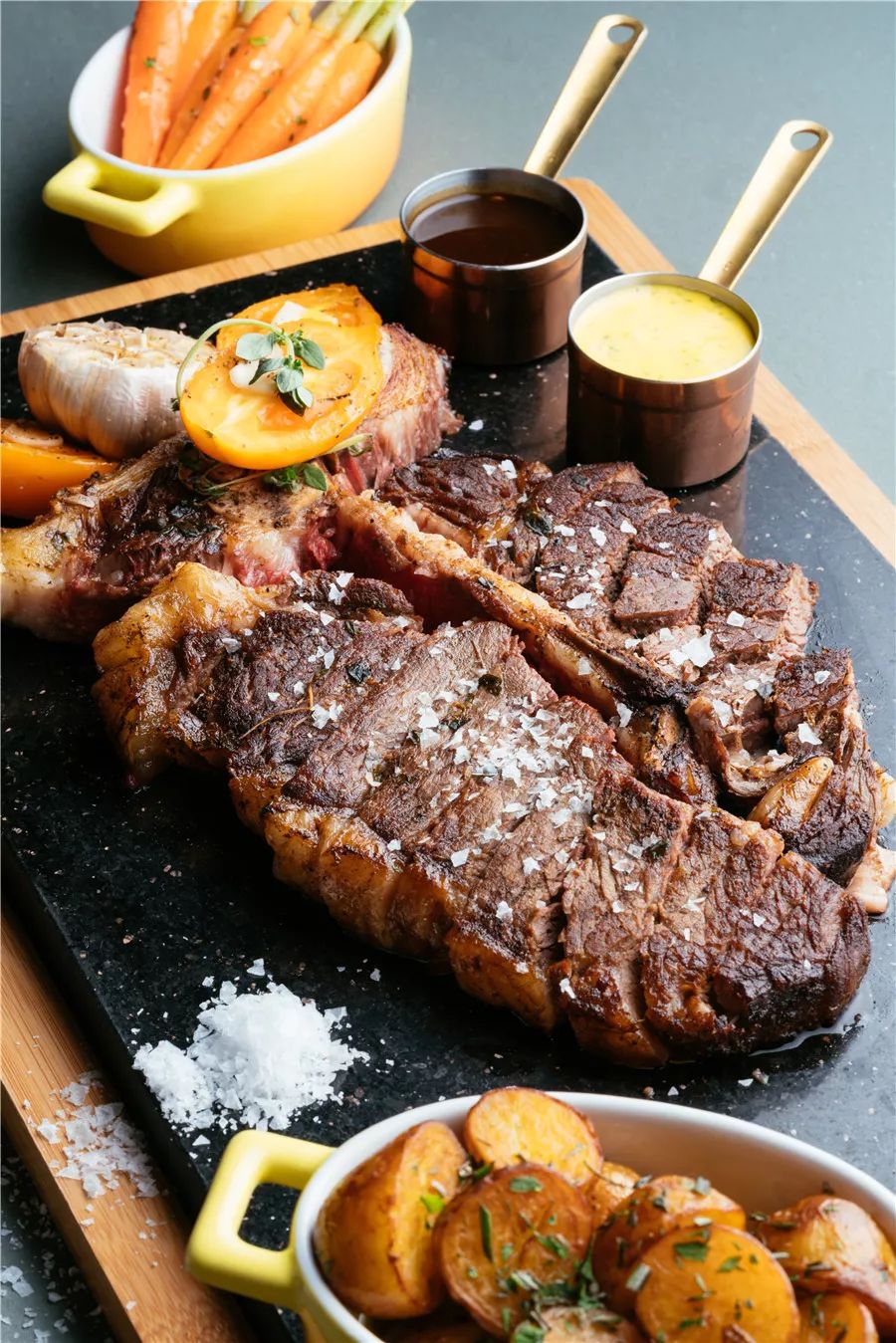 潮人汇聚的三里屯"朋友圈",找到了美食不一样的打开方式!