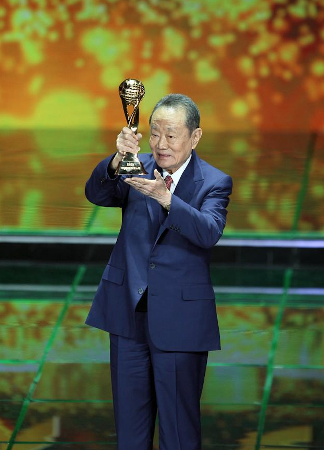 大马首富郭鹤年95岁高龄仍未退,长房两儿子内讧二房幼子有望接班|马来