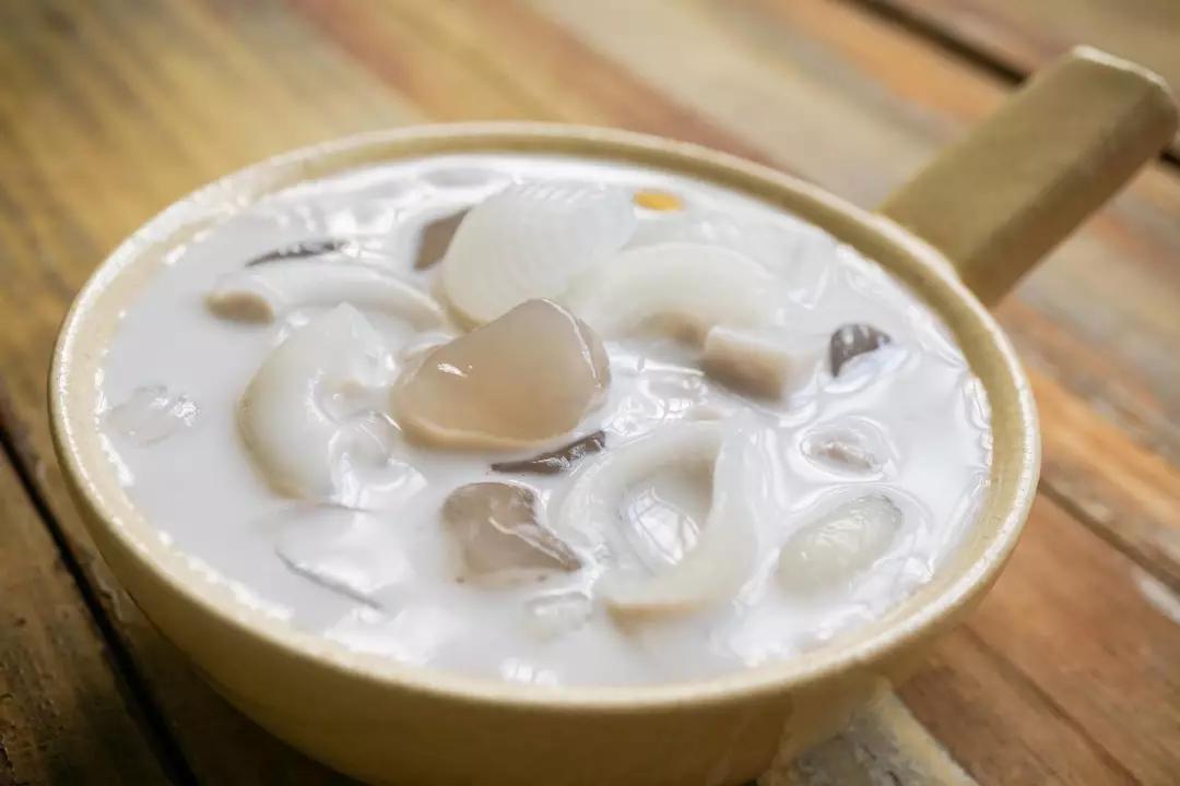 炎炎夏日海南人解暑佳品椰奶清补凉清热消暑你吃过吗