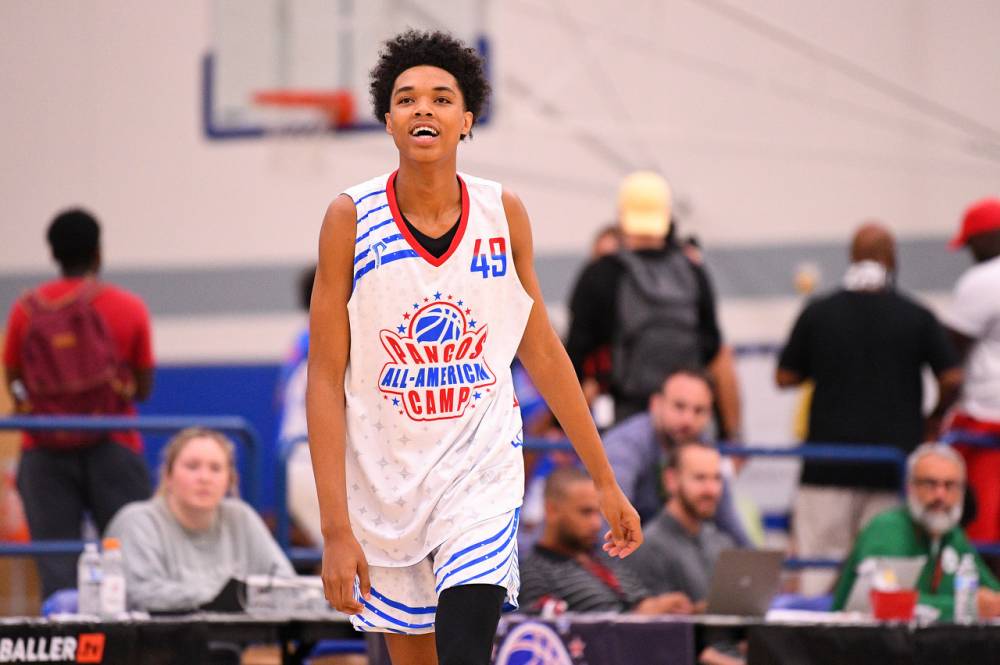 天使城效应20级顶尖高中生连番转学至塞拉峡谷高中