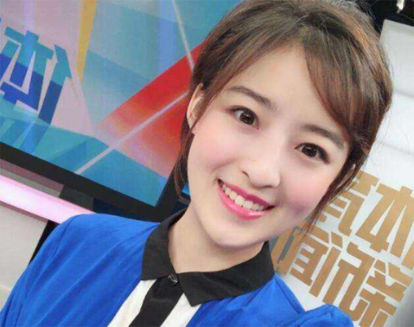 杨茗茗回应迟到风波:发烧身体不适非酒局,这点操守还是有的!|央视|杨