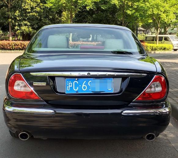 05年短轴八缸美洲豹这才是真正的捷豹阿三玩的那个不算