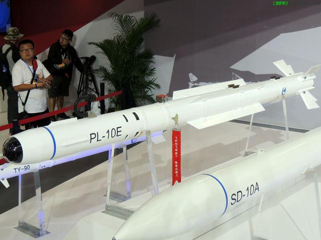 60公里内无处可逃,速度达4马赫以上,歼-20弹舱里的神器|空空导弹|霹雳