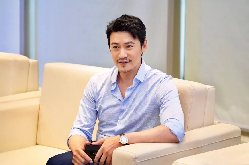 影视播出:芒果tv制片人:夏与蔚,孙旭执行制片人:李波导演:陈家霖题材