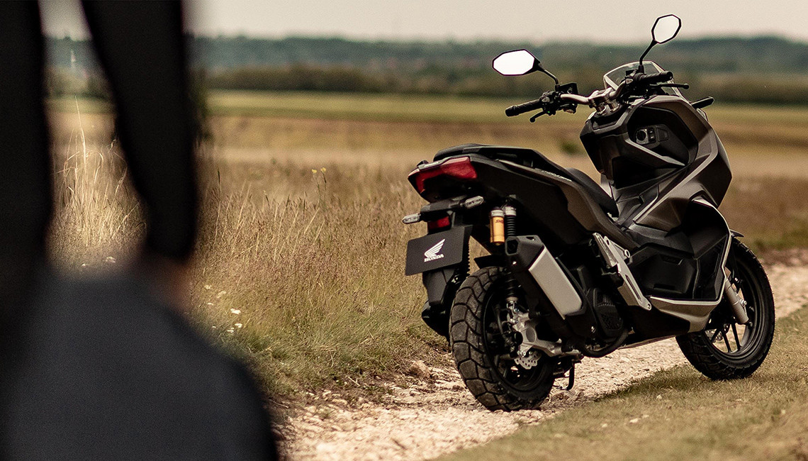 新车解析本田小排越野踏板xadv150