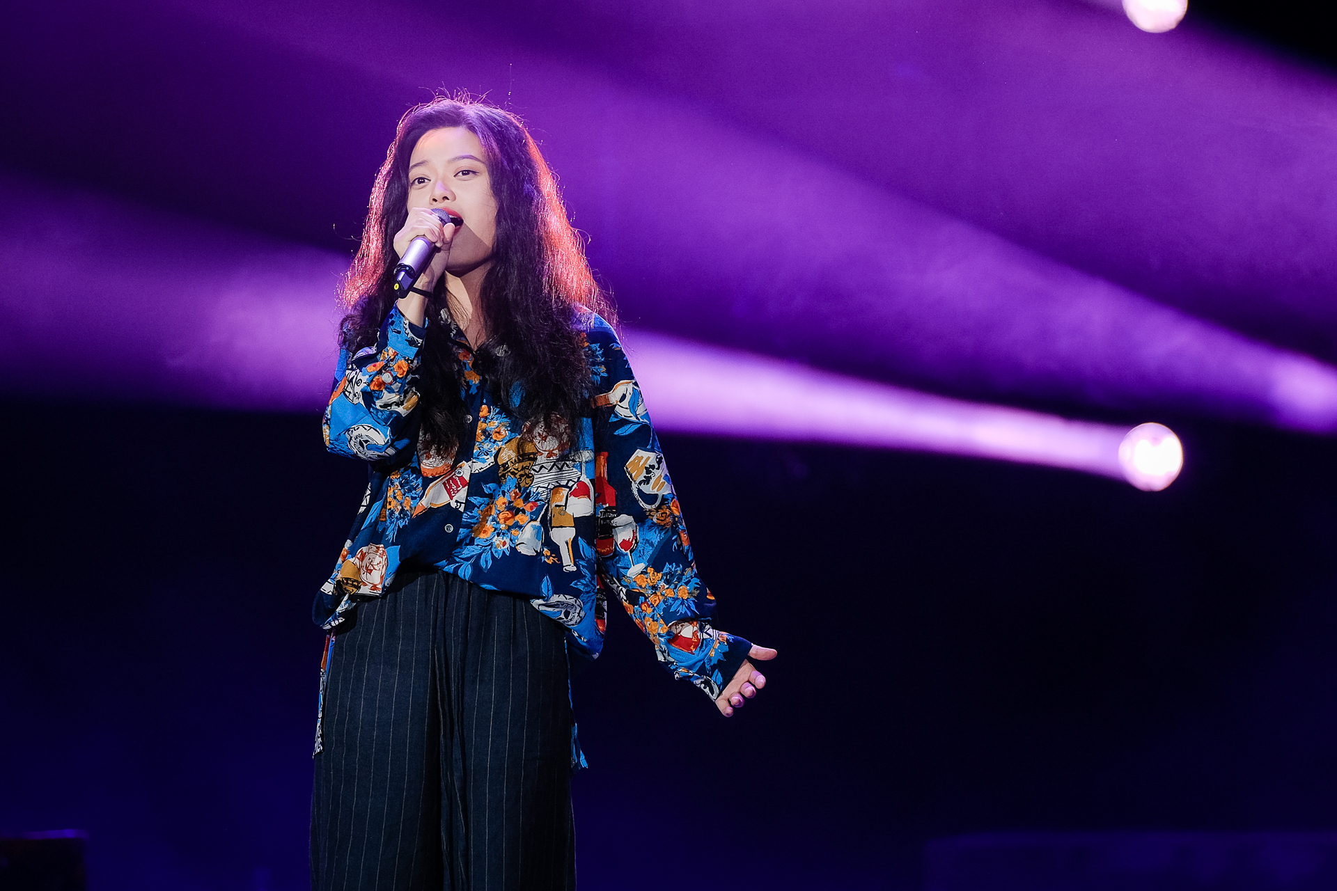 与李雅一起骄傲放纵新歌如期而至