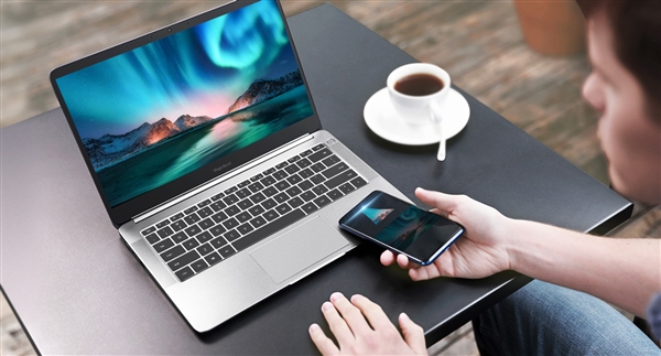 荣耀MagicBook新款发布：Intel版，4999元起！