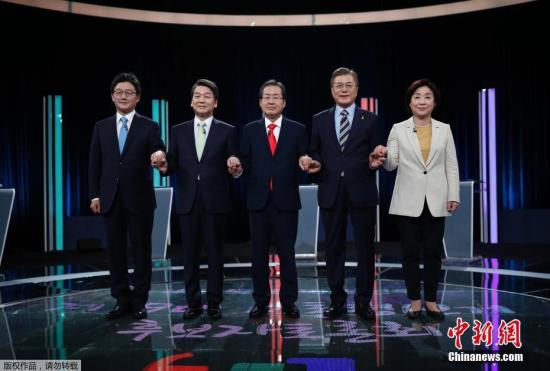 资料图：当地时间2017年4月23日，韩国首尔， 韩国大选电视辩论举行。