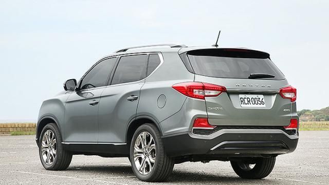 行驶质感得到有效提升,试驾第四代双龙rexton这台家用suv-新浪汽车