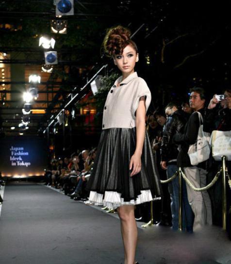 angelababy早期日本走秀照曝光 和现在判若两人