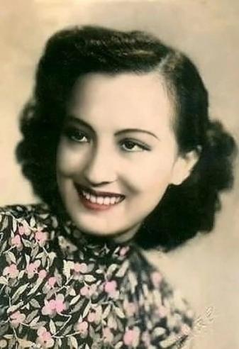 邓丽君偶像姚莉去世,"上海滩七大歌后"之一,乱世下的绝代佳人