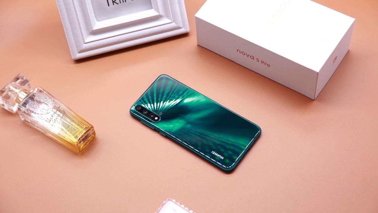 拒绝电量焦虑华为nova5携40w华为超级快充带来畅快游戏体验