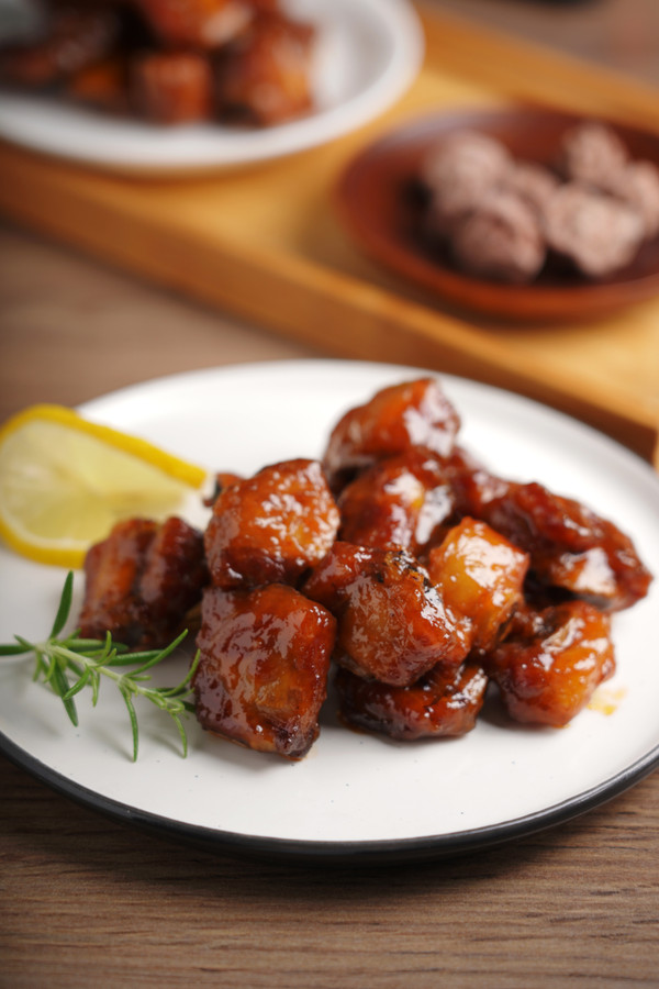 今日午餐推荐:好吃又好做的美味,有颜又营养|话梅小排|话梅|排骨|食谱