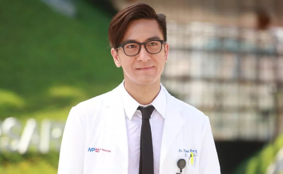 看完《白色强人》,聊聊马国明凭这部剧拿视帝的概率有多大?