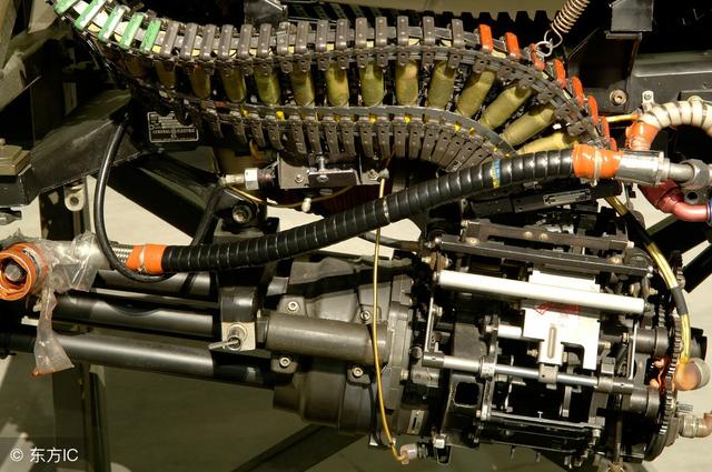 迪龙埃罗m134d火神炮