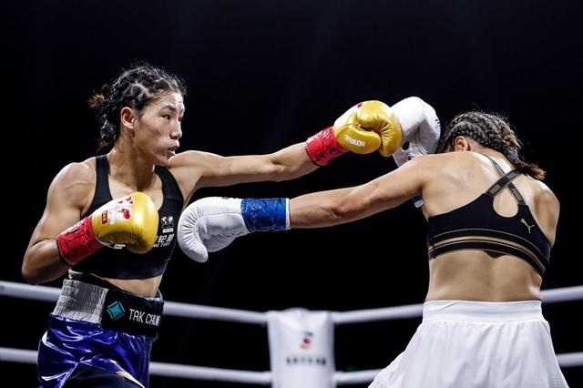 蔡宗菊成为该拳击组织历史上首位中国女子世界拳王