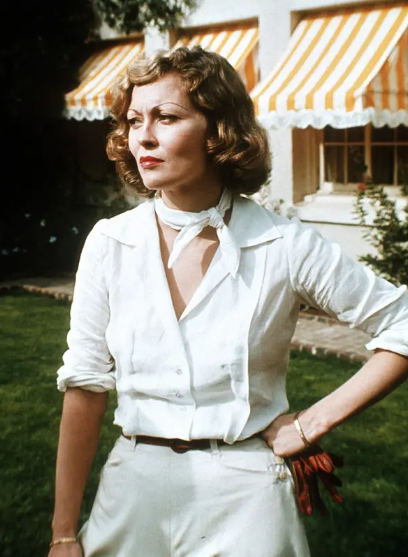 4,黑色电影的经典,残酷就隐藏在现实中|唐人街|莫拉雷|艾芙琳_新浪