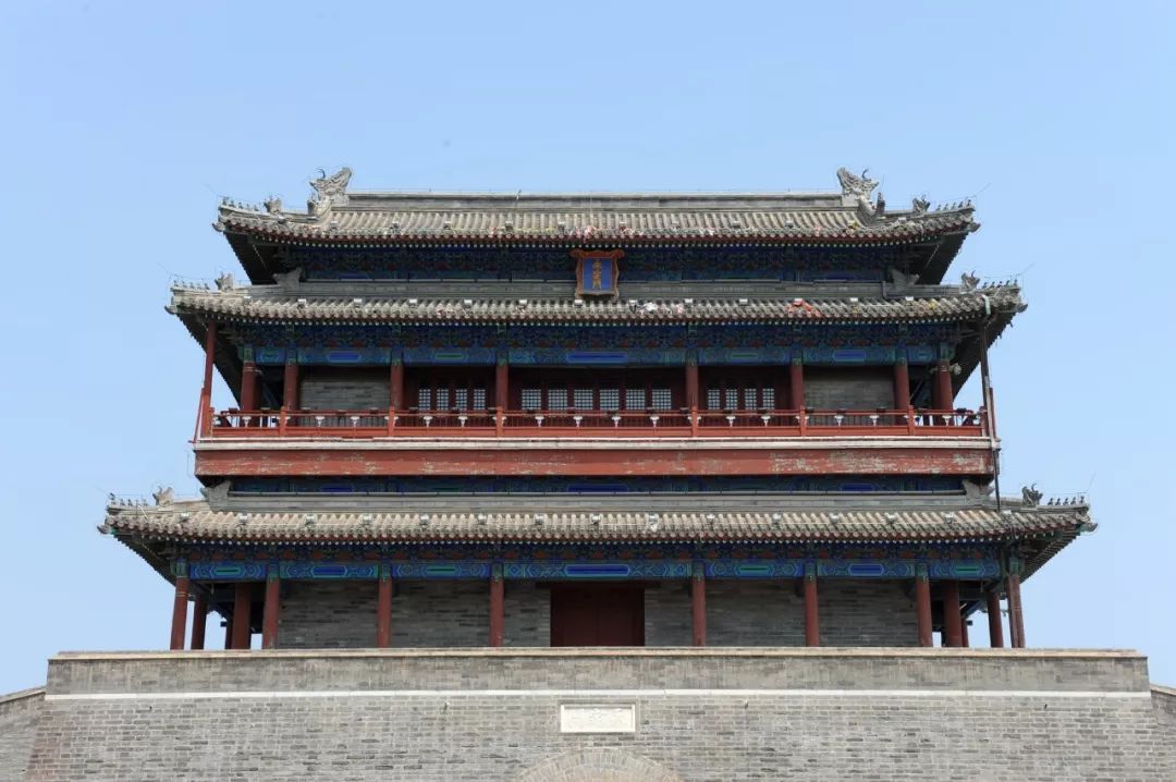 京城闹市寻幽77北京老城墙打脸纪念碑永定门