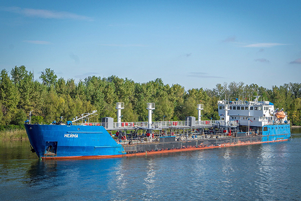 伏尔加河 航运图片