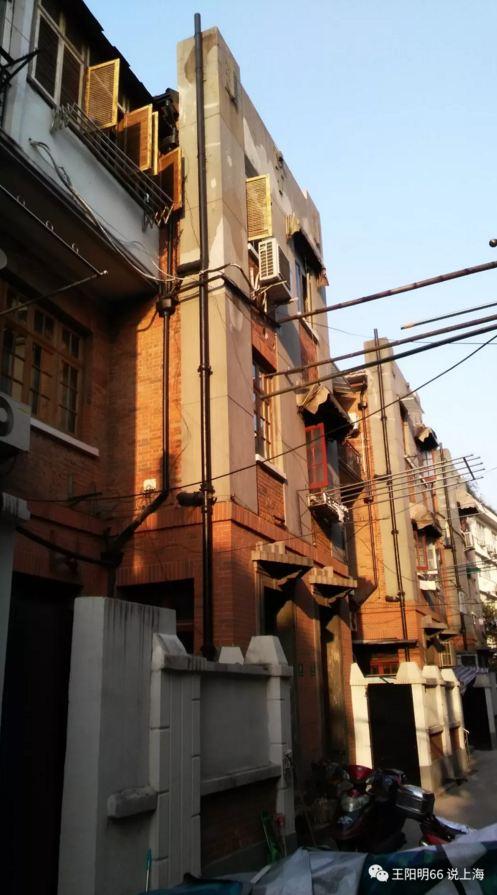 四明村,四明别墅这些里弄不仅是名人荟萃,当年它们建造的背后也大有