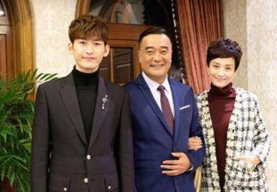 李颖|女儿|儿子_新浪新闻