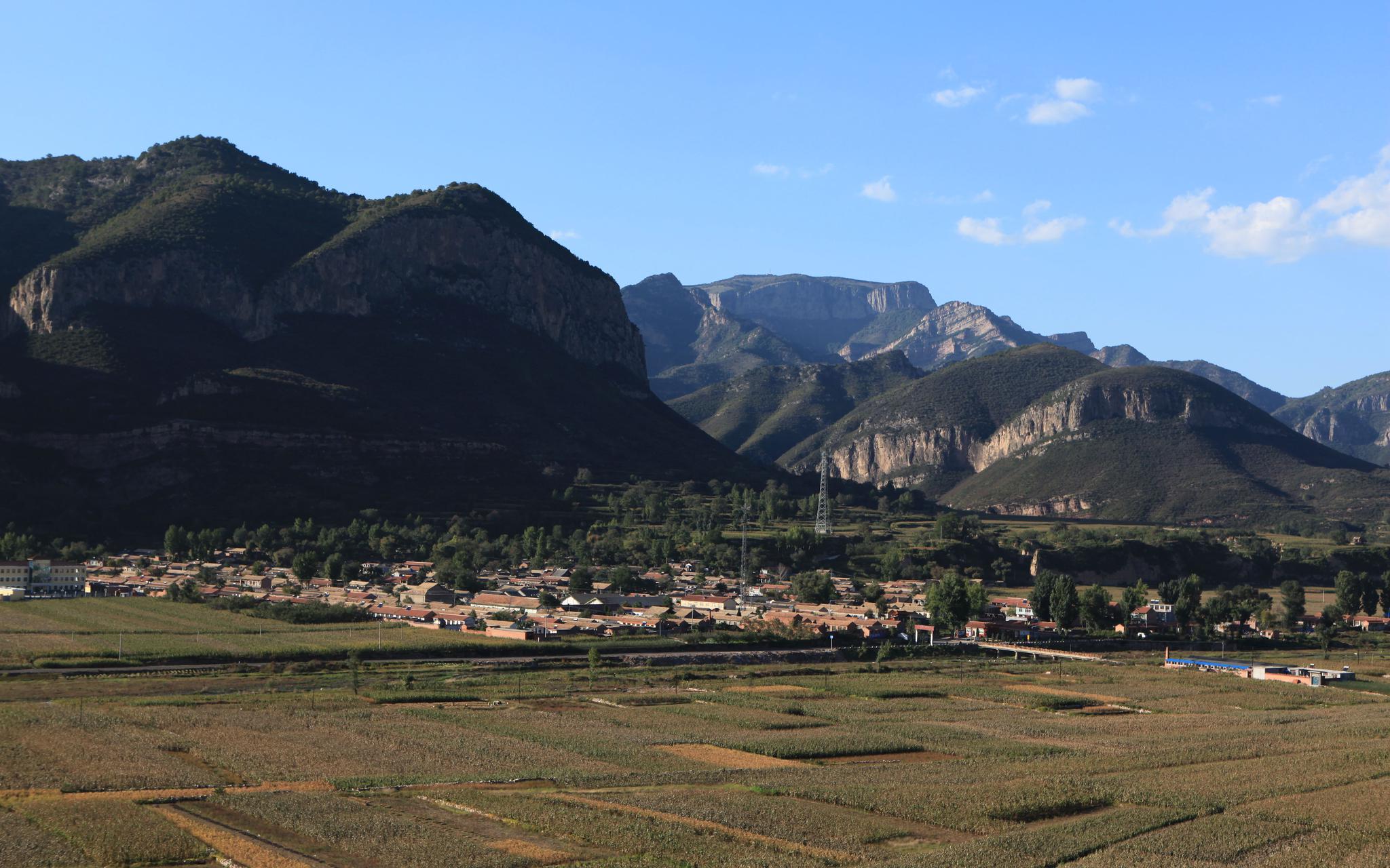 海宁许村到底藏着什么秘密？揭秘这座经济文化双丰收的小镇