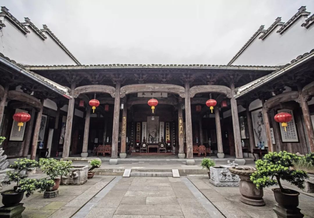 张佩纶来到南京,并在这里度过了晚年.