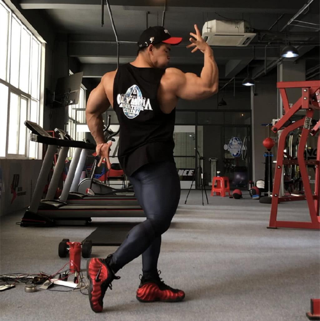 中国古典健美颜值担当,31岁的陈康肩宽腰细,肌肉不输黄哲勋