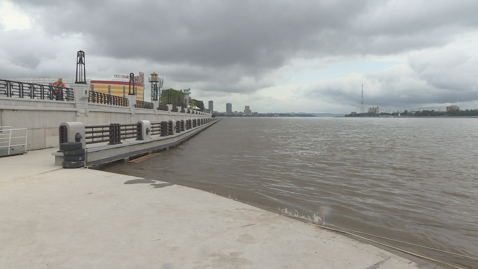 黑龙江黑河段水位持续上涨 防汛工作已落实到位