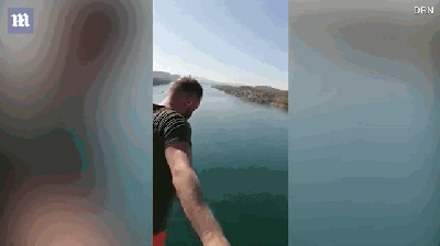 f87506a4ac2a5115dd2c62a4a786bc0a.gif
