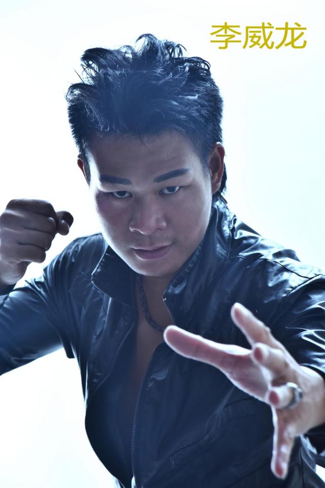 中国真正不用替身的武打明星李威龙