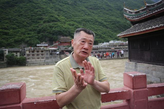 再访泸定桥|泸定|王鑫_新浪新闻