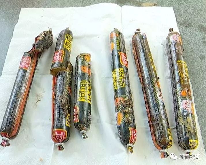 隔着屏幕都恶心!南宁一超市售卖发霉变黑的火腿肠,她们还吃了!