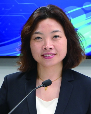 黄颖文先生晶晨半导体(上海)股份有限公司董事会秘书 余 莉女士晶晨