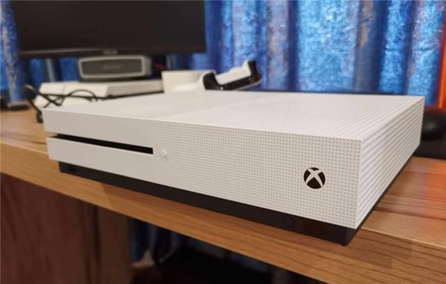 xbox one s青春版发售,4k蓝光播放被剔除