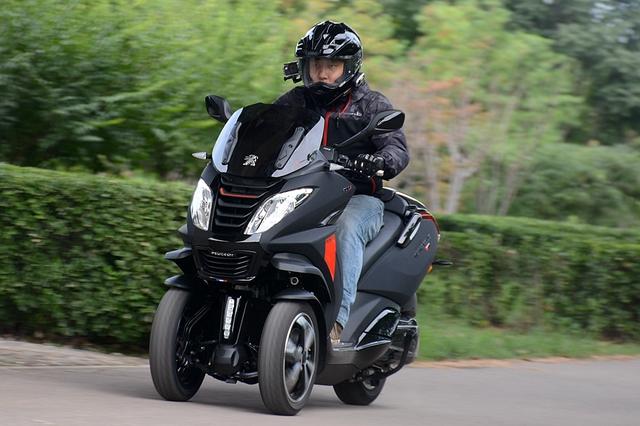 纯进口倒三轮车,400cc水冷电喷,abs cbs制动系统,11.68万元-新浪汽车